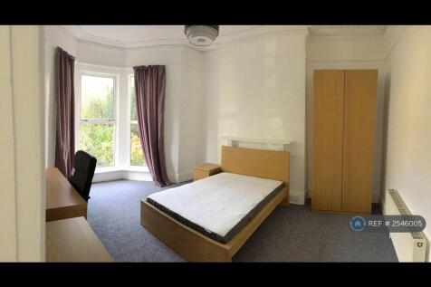 Middle Sized Double (Ground Floor Front)