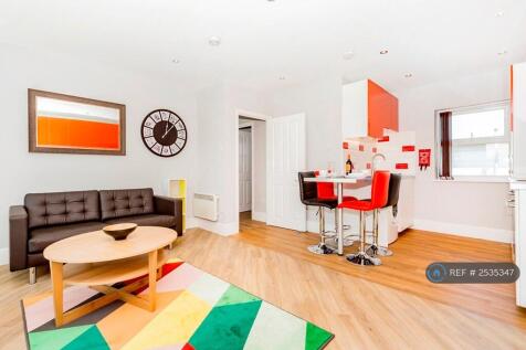 Open Plan Kitchen/Lounge
