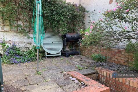 Back Garden/ Patio