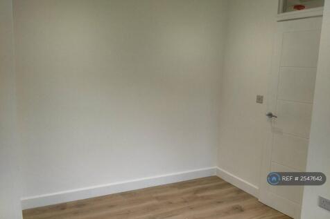 Double Bedroom 2 