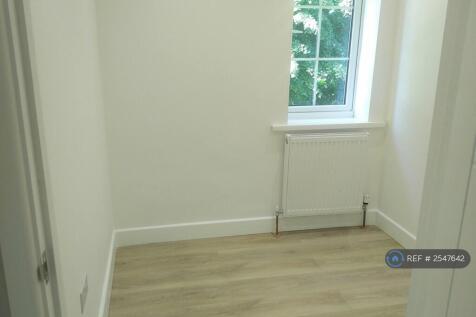 Single Bedroom / Study