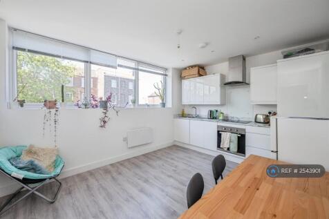 Living/Kitchen