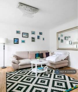 Lounge/Dinning