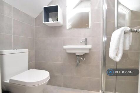 Bedroom 1 En-Suite