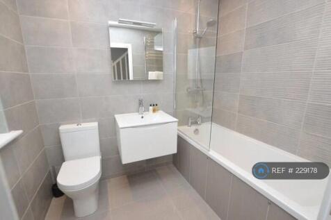 Upstairs Bathroom