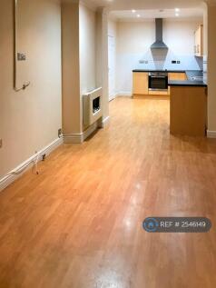Living Room / Kitchen