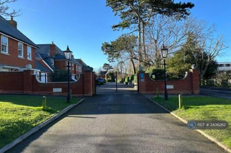 Estate Privacy Gates