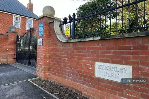 Estate Entrance