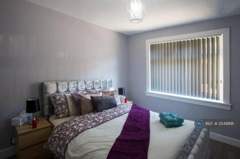 Double Bedroom Back