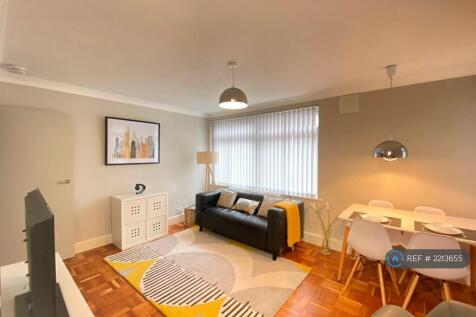 Lounge 3