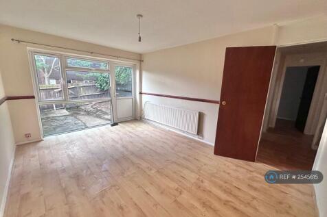 Living Room (Or Bedroom 1)