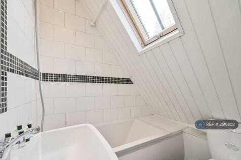 Bathtroom 2