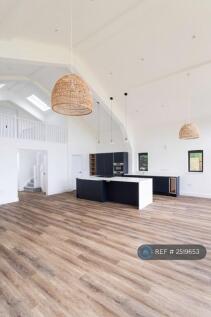 Kitchen / Living