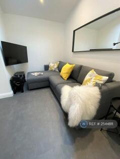 Tv Lounge: 43&#34; 4k Ultrahd Smart Tv