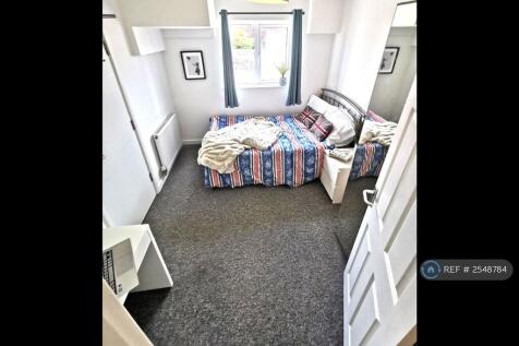 Room 1: Light Double En-Suite, Ground Floor