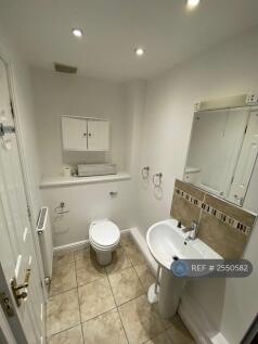 2nd Floor Bathroom
