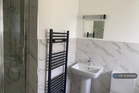 Master Bedroom Ensuite