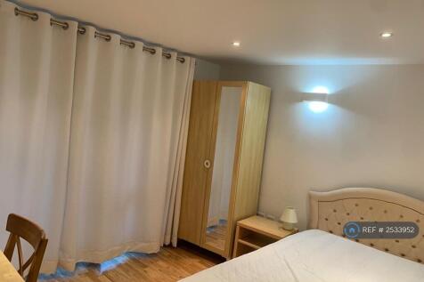Bedroom 2-c