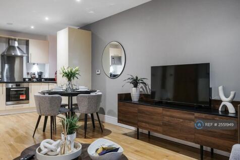Dinning Table 