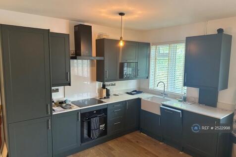 Newly Refurbished Kitchen 