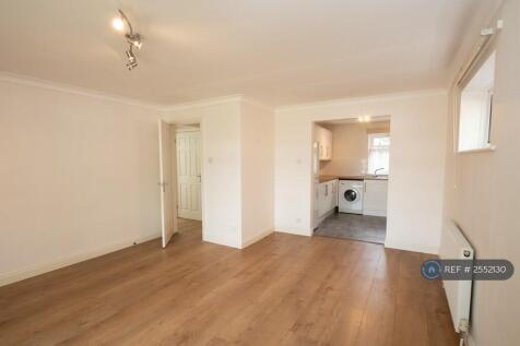 Lounge / Kitchen