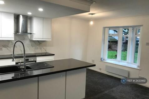 Lounge Kitchen 1