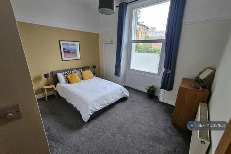 Master Bed 2