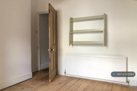 Bedroom 3 (2)