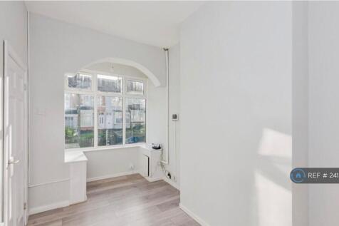 First Reception Room / Fourth Bedroom