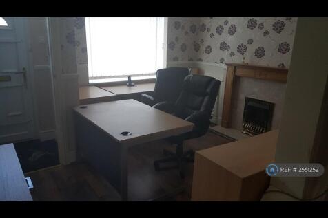 Longe Room