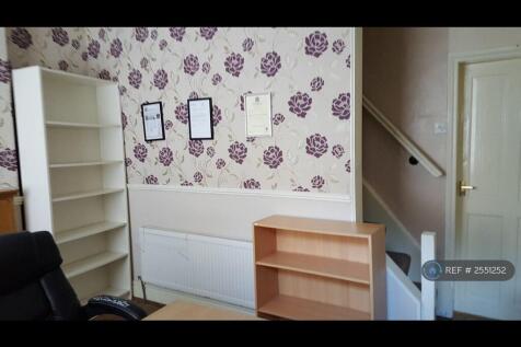 Longe Room