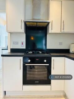 Brand New Electric Oven And Gas Hob