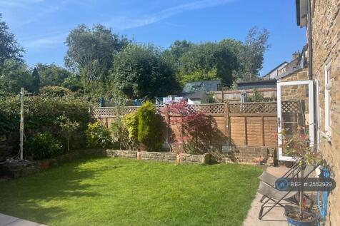 Enclosed Back Garden