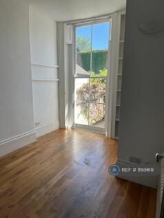 Bedroom2 3.82mx2.9m
