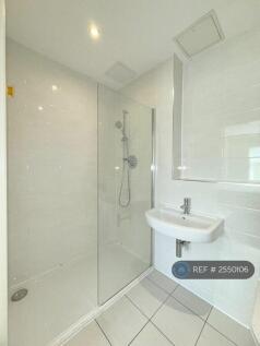 1st Floor Bed Room 3 En-Suite