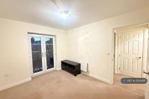 1st Floor Bed Room 4