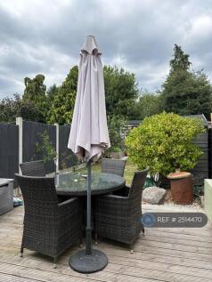 Decking Aera