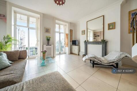 Lounge/Sea View 