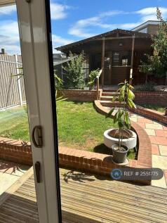 Byfold/Garden