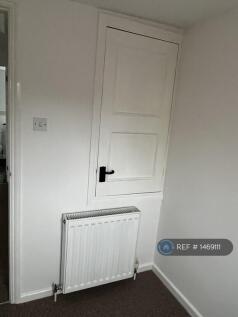 Front Single Bedroom