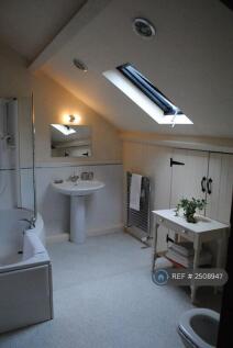 Bathroom (Showing Doors To Eaves Storage)