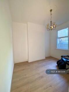 2nd Reception/Bedroom