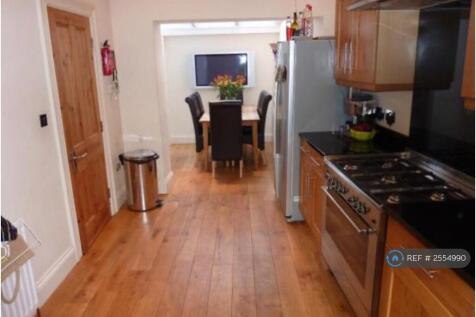 Huge Breakfast Kitchen With 55&#34; Smart