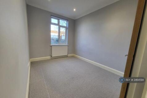 Double Bedroom 3