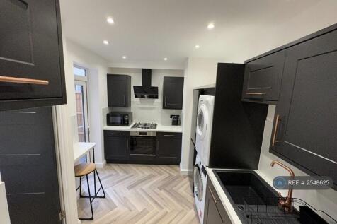 Communal Kitchen