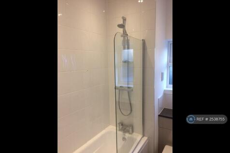 Bath / Shower