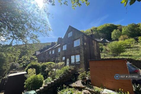 Spacious 4 Bed End Terrace With Stunning Views! 