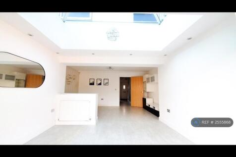 Living / Dining
