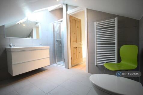 Front Bedroom Shower Room