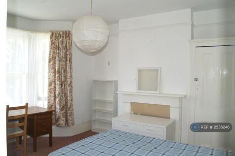 Large Front Double Bedroom 